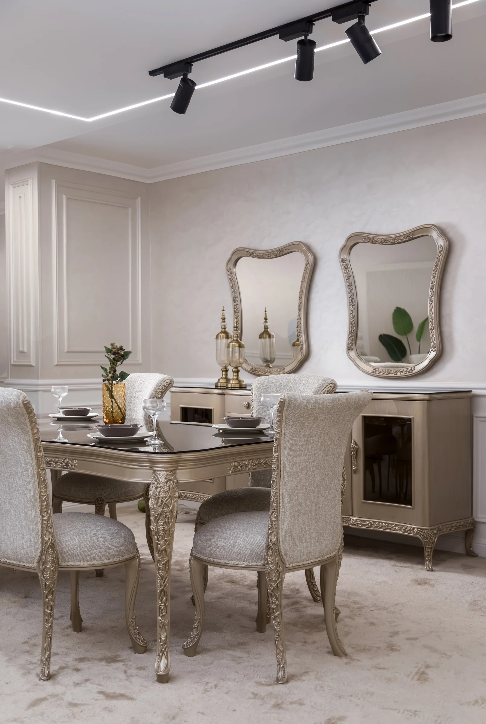 New Champagne Dining Room 11