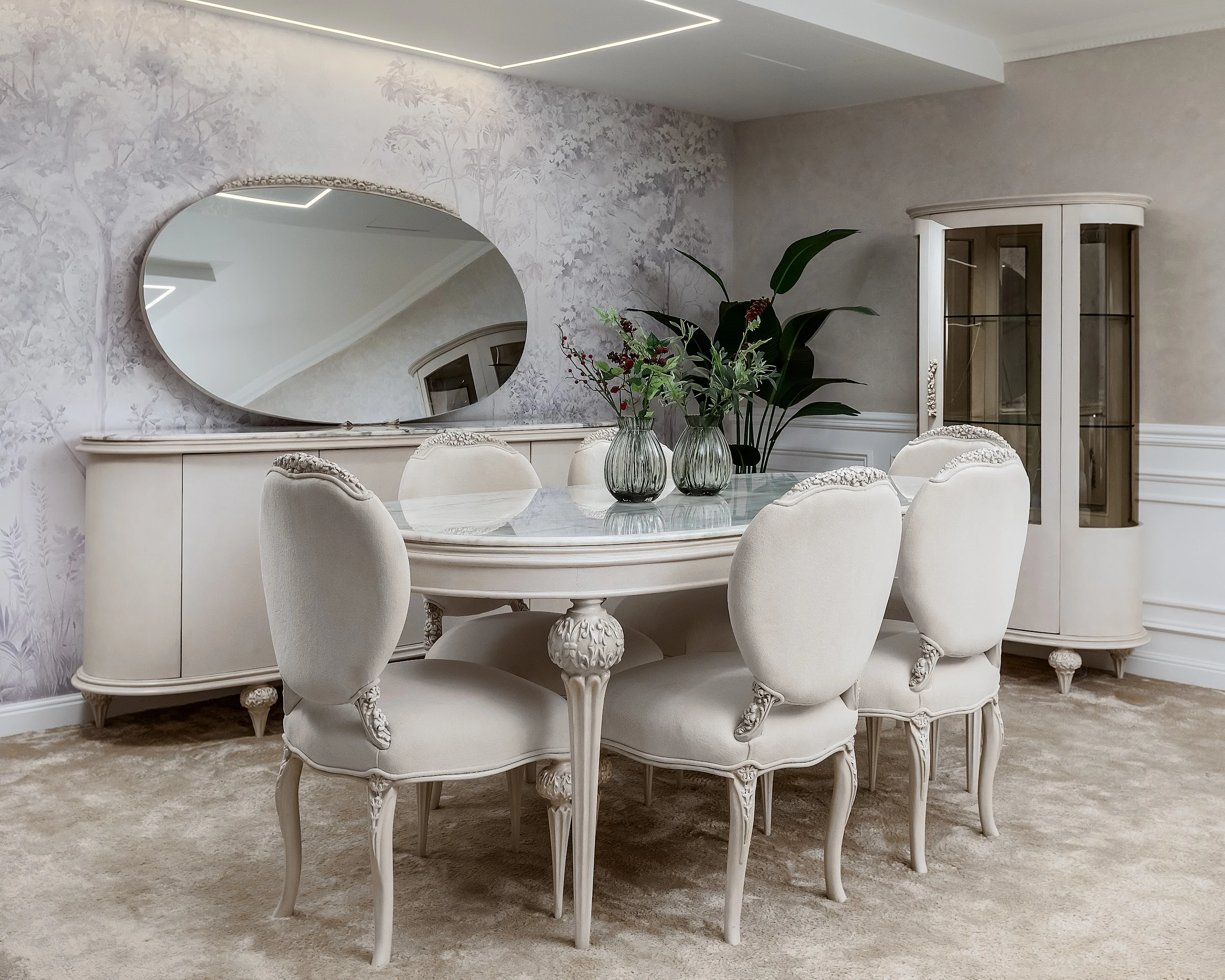 Le Chez Dining Room