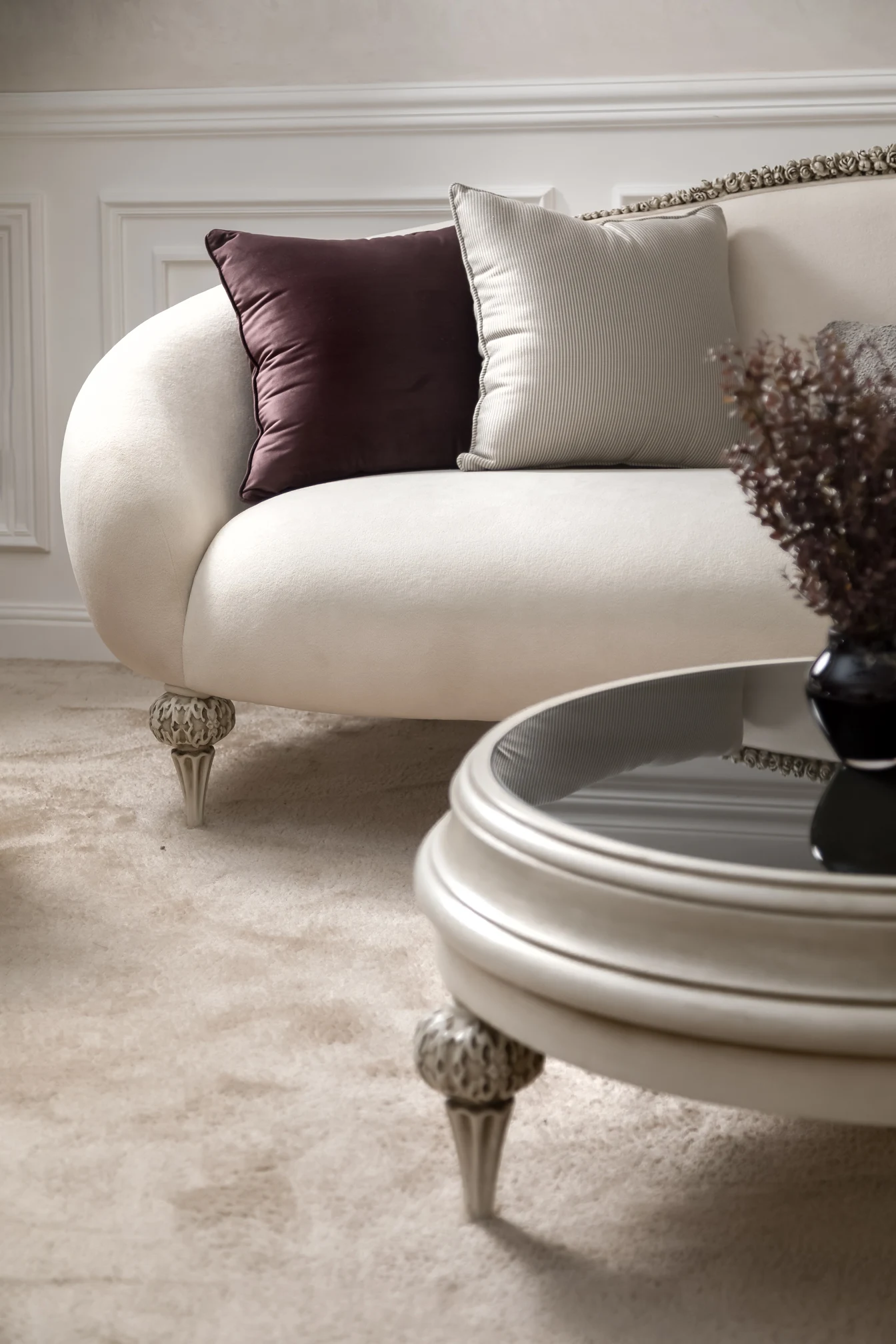 QOYA Furniture