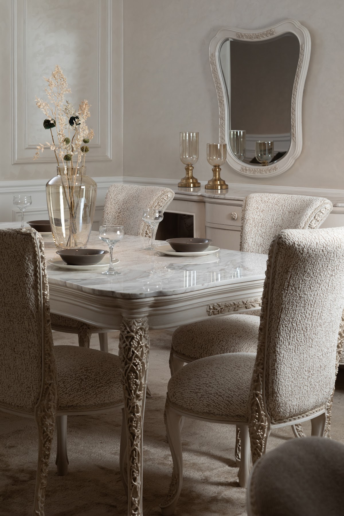 New Champagne Dining Room 9